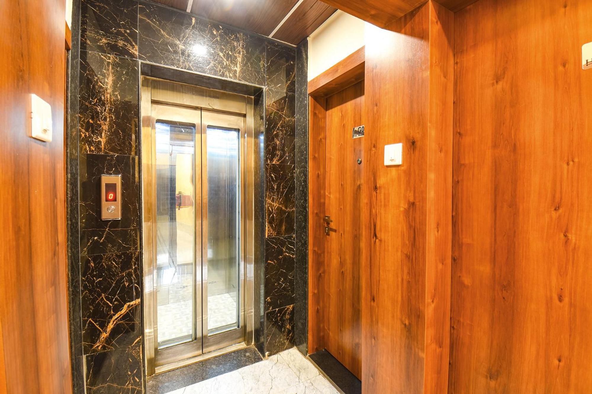 פונה Fabhotel Prime Kharadi Residency - Nr Lohgaon מראה חיצוני תמונה