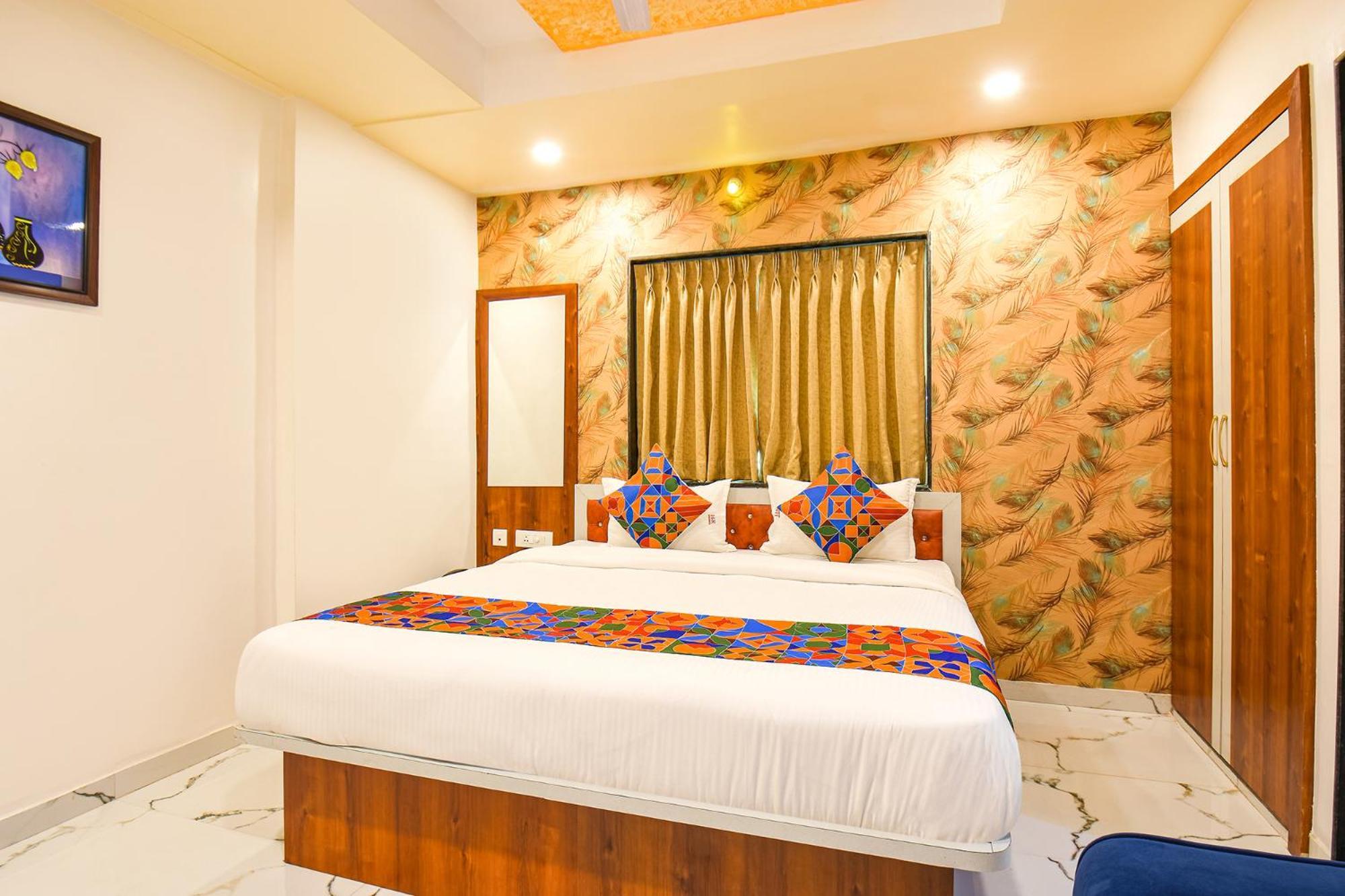 פונה Fabhotel Prime Kharadi Residency - Nr Lohgaon מראה חיצוני תמונה
